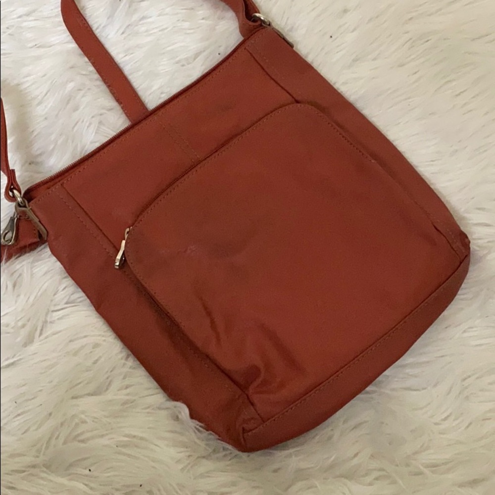 • Relic Satchel • - Picture 2 of 5